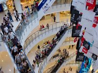 DSC 1954  Vue en plongée sur les 7 étages