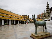 DSC 0903  Dans l'enceinte du temple