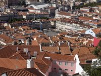 Depuis le château St Georges : vue sur la Praça Dom Pedro iv