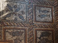 Détail des mosaïques de la piscine