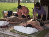 Séance de massage thailandais à Country Retrait : Hébergement, Nous