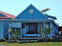TS-H-1 Eglise flottante  24x30 moins éclaircir intéreiur pour éviter bruit ou traiter bruit