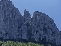 Gros plan sur les falaises