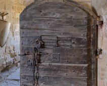 Porte dans la salle de la tour ronde