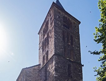 Caussou  Elle a été érigée en 1830 après la destruction par une crue de l'ancienne église en 1691.