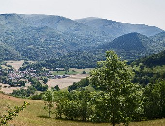 Arnave  Panorama sur le village depuis la chapelle
