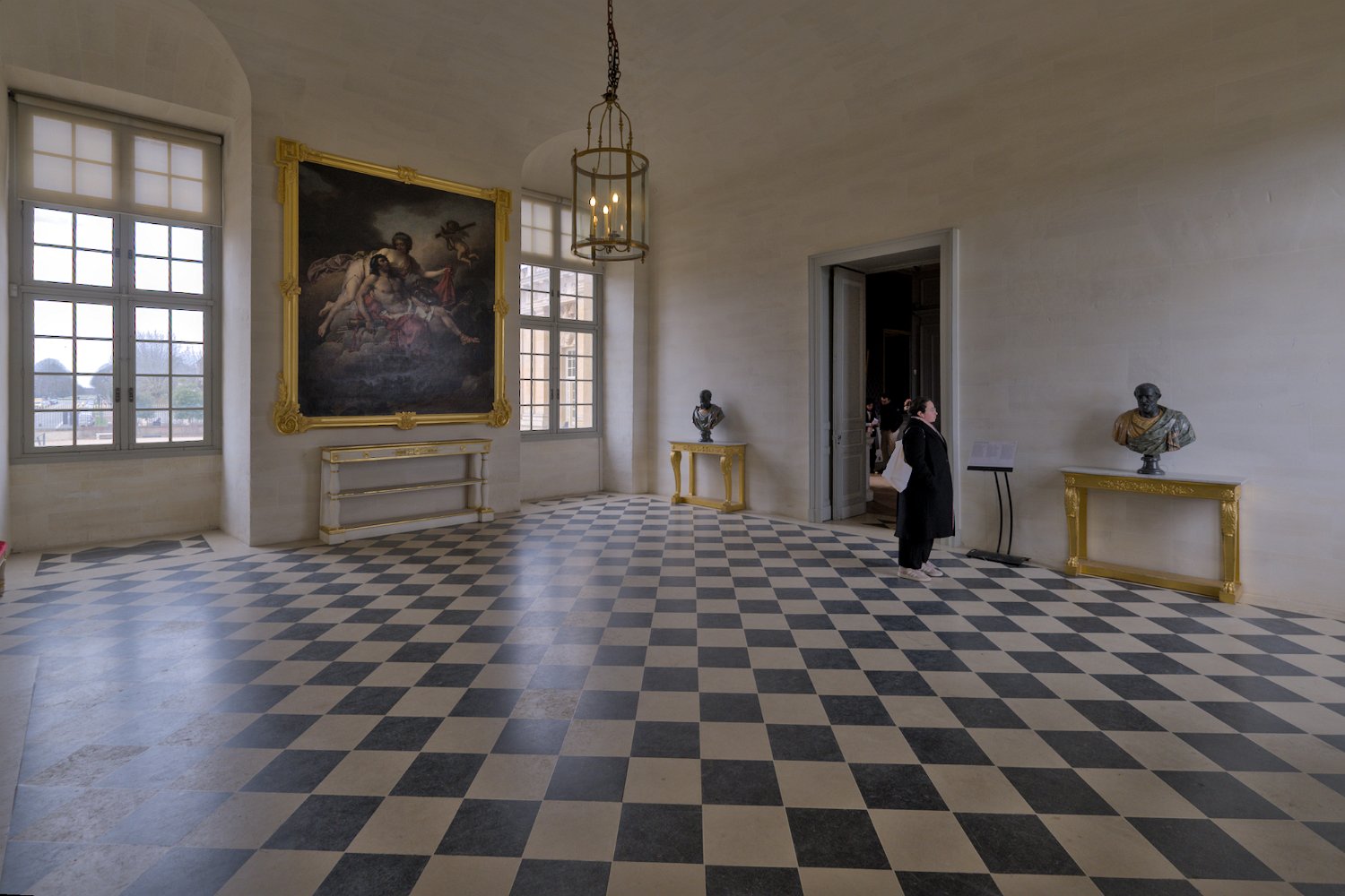 Le second vestibule, toile Vénus secourant Enée (Nicolas-André Morsiau