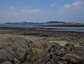 Roscoff- Au fond l'île de Batz