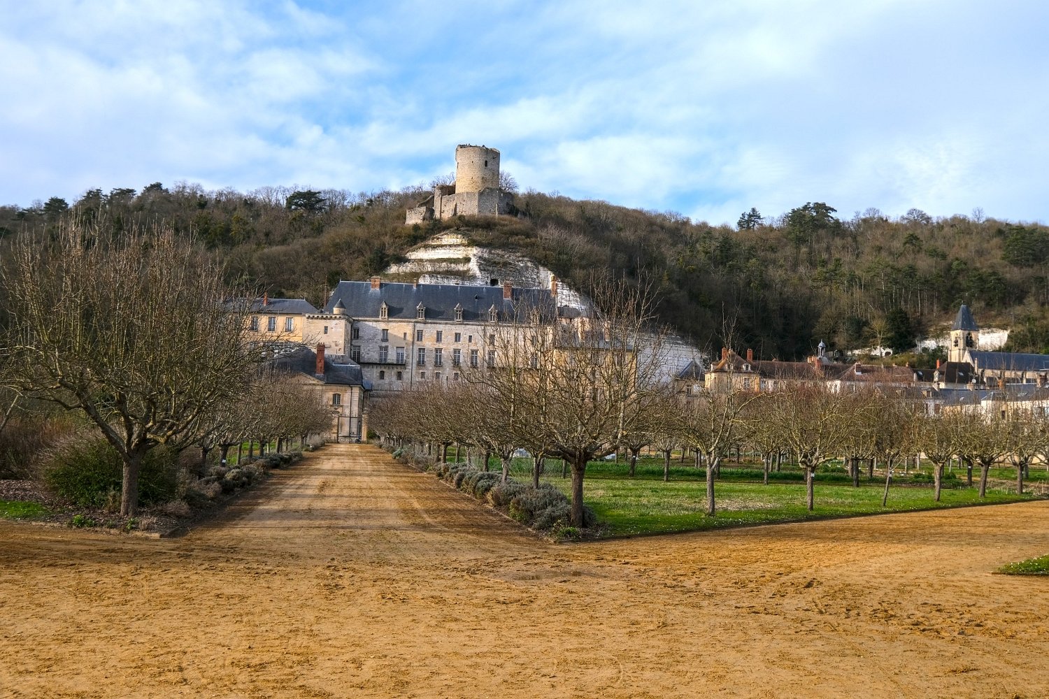 Les jardins et le château