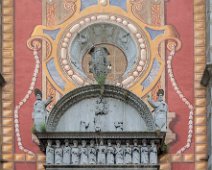 Collégiale Notre Dame de l'Assomption - Portail d'entrée