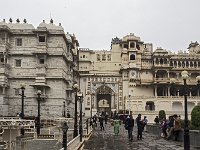 Porte principale (Toran Pol)