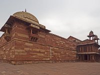 Palais impérial (Jodha Bai Mahal)  Jodha Bai était une princesse Rajput qui a épousé l'empereur Akbar et est devenue sa femme préférée au fil des ans