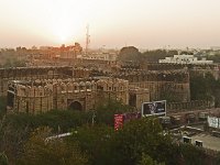 Vue des fortifications  Les fortifications font 1 km de périmètre