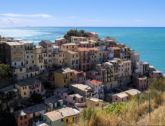 Vue plongeante sur le village  Vue sur le village