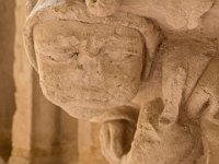 Sculpture sur pilier