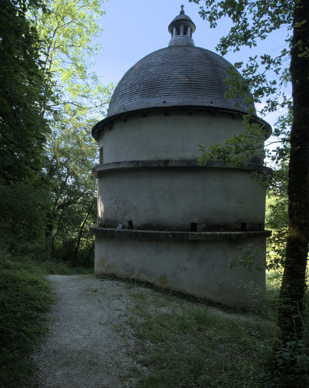 Le pigeonnier du château
