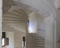 L'escalier d'honneur vu du vestibule (11)