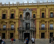 Palais épiscopal près de la cathédrale