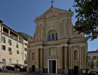 Dolceacqua - L'église baroque Sant Antonio Abate (XVIIè siècle)